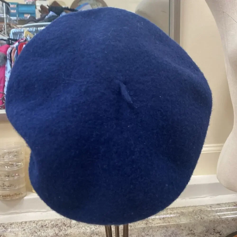 Vintage royal blue beret - Picture 1 of 3